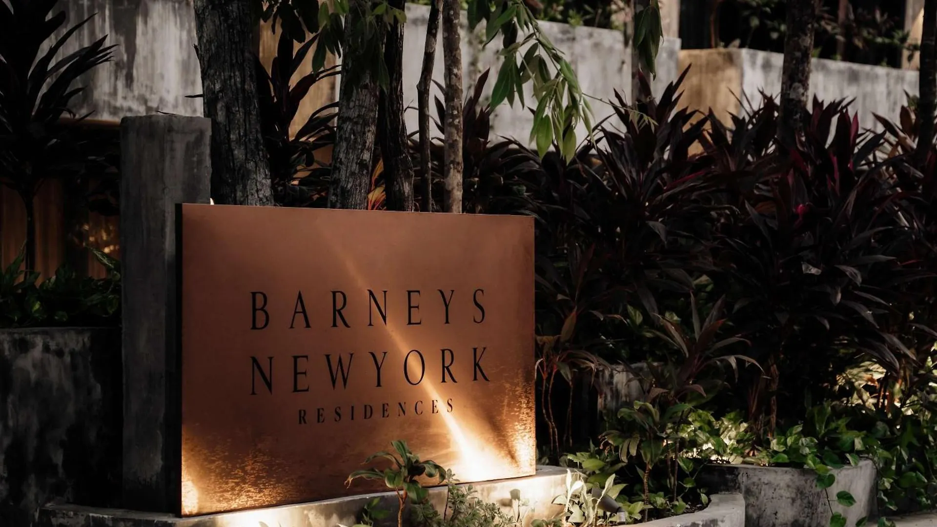 Barneys New York Luxury Orange Condo Tulum