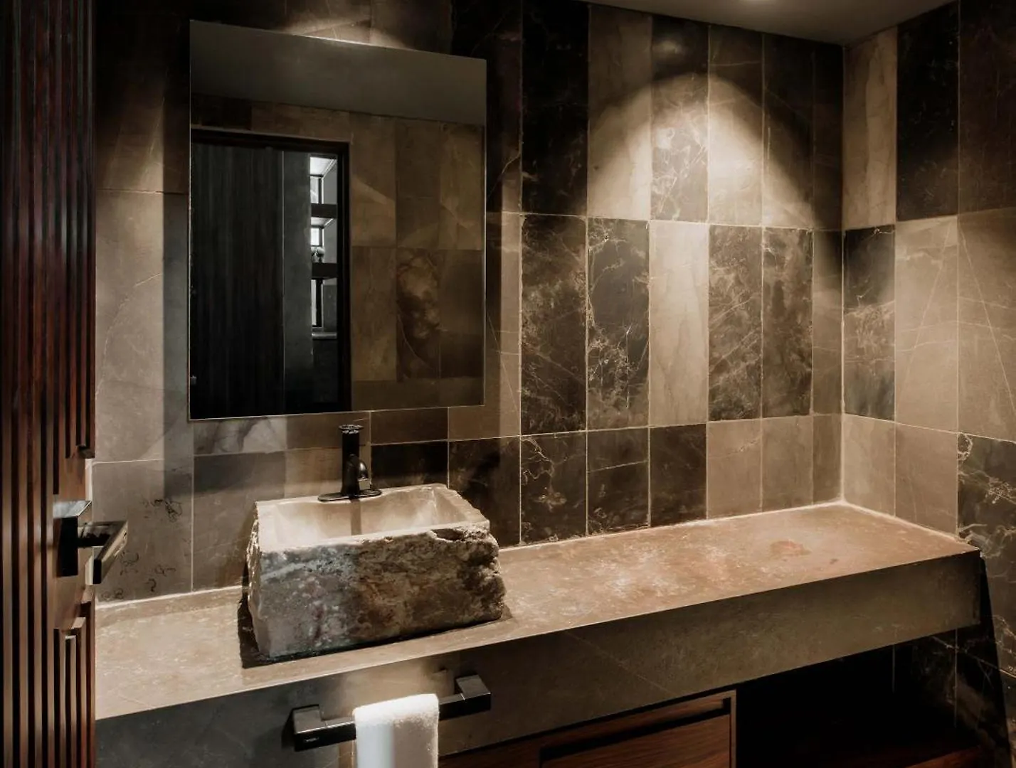 Barneys New York Luxury Orange Condo Tulum